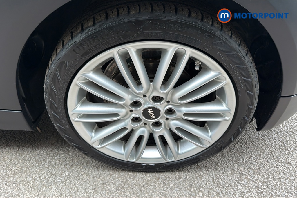 Mini Hatchback Cooper Exclusive Manual Petrol Hatchback - Stock Number (1645652) - 47th supplementary image