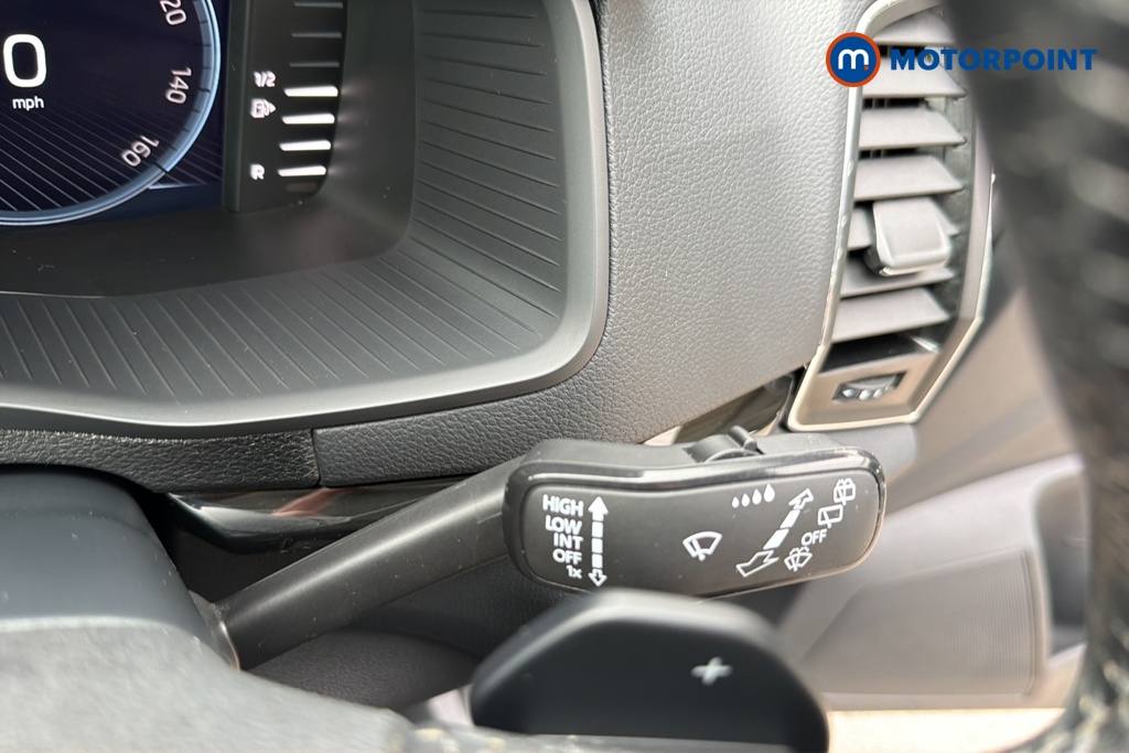 Skoda Karoq Se L Automatic Petrol SUV - Stock Number (1645686) - 6th supplementary image