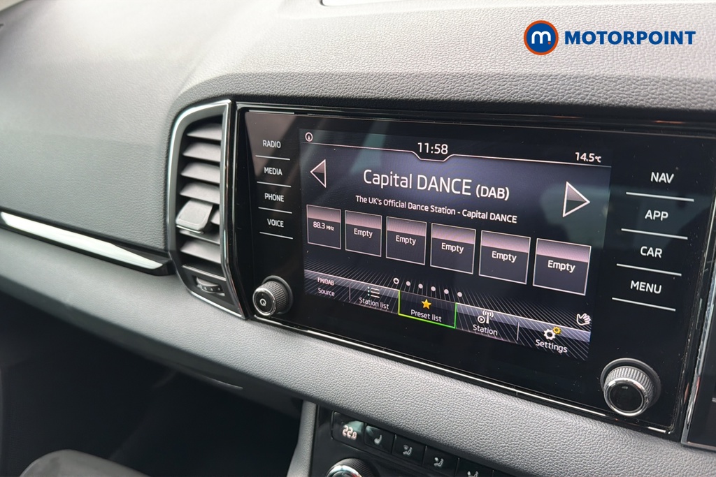 Skoda Karoq Se L Automatic Petrol SUV - Stock Number (1645686) - 8th supplementary image
