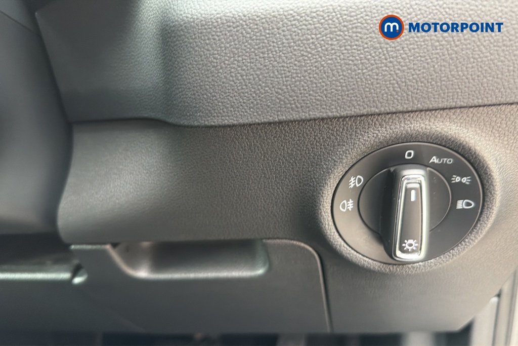 Skoda Karoq Se L Automatic Petrol SUV - Stock Number (1645686) - 11th supplementary image
