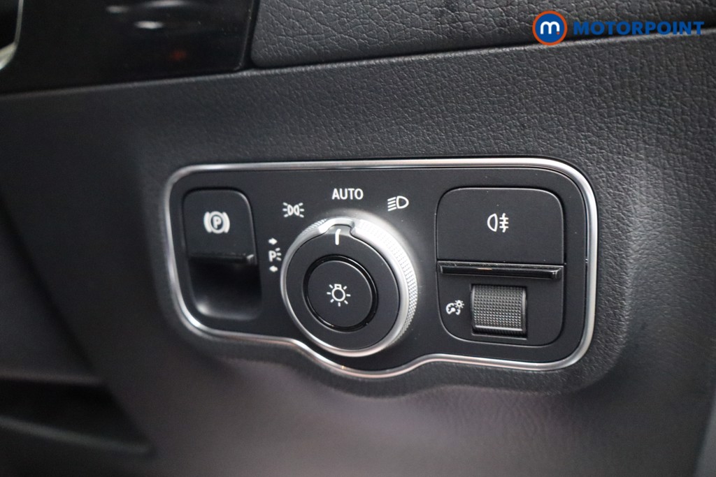 Mercedes-Benz EQA Amg Line Automatic Electric SUV - Stock Number (1645688) - 6th supplementary image