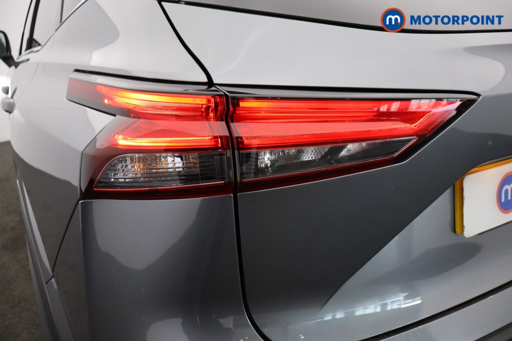 Nissan Qashqai N-Connecta Automatic Petrol-Electric Hybrid SUV - Stock Number (1645705) - 27th supplementary image