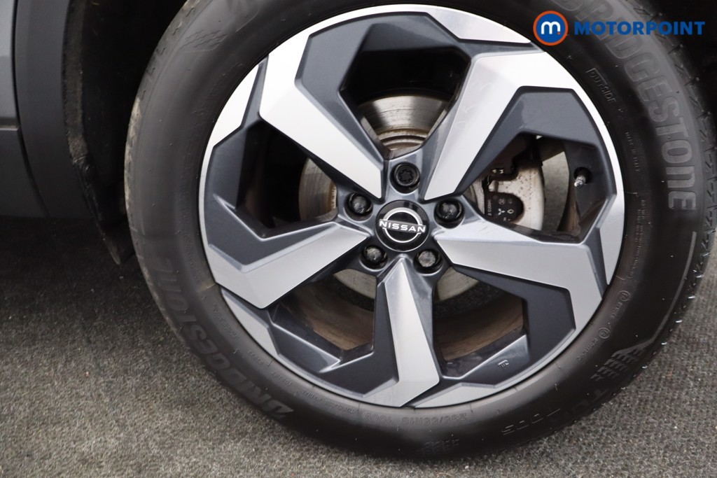 Nissan Qashqai N-Connecta Automatic Petrol-Electric Hybrid SUV - Stock Number (1645705) - 29th supplementary image