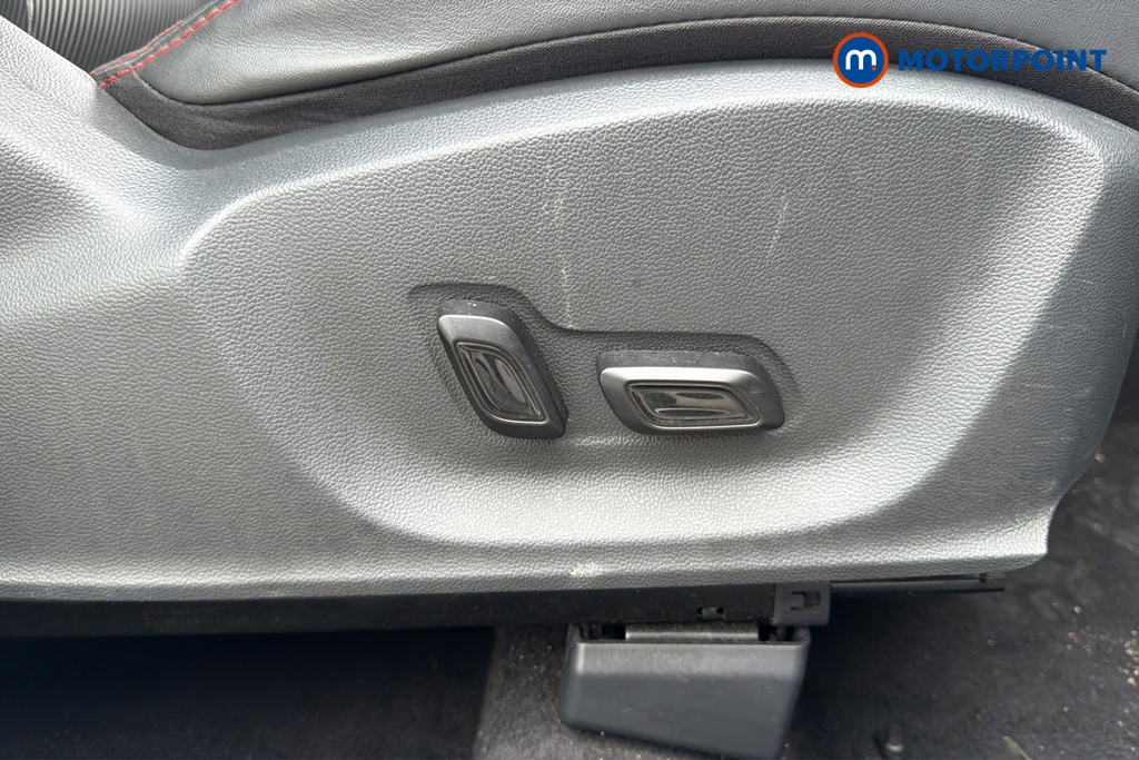 Mg Motor Uk ZS Exclusive Manual Petrol SUV - Stock Number (1645827) - 23rd supplementary image