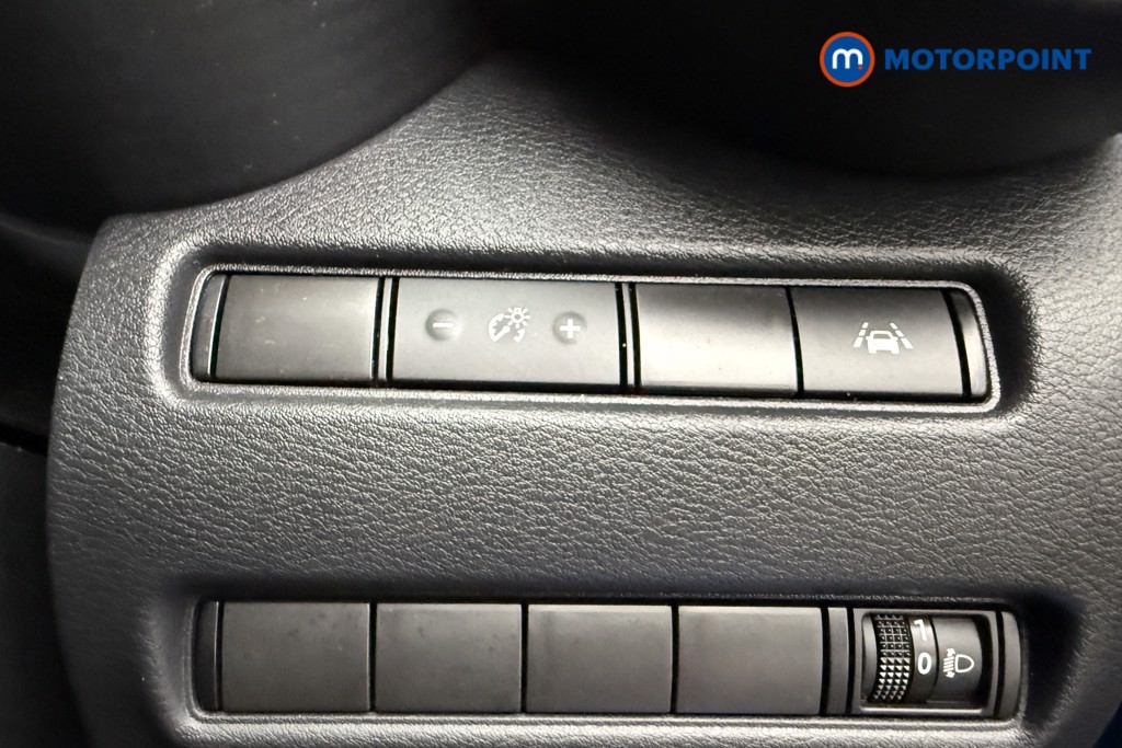 Nissan Juke N-Connecta Automatic Petrol-Electric Hybrid SUV - Stock Number (1608855) - 17th supplementary image