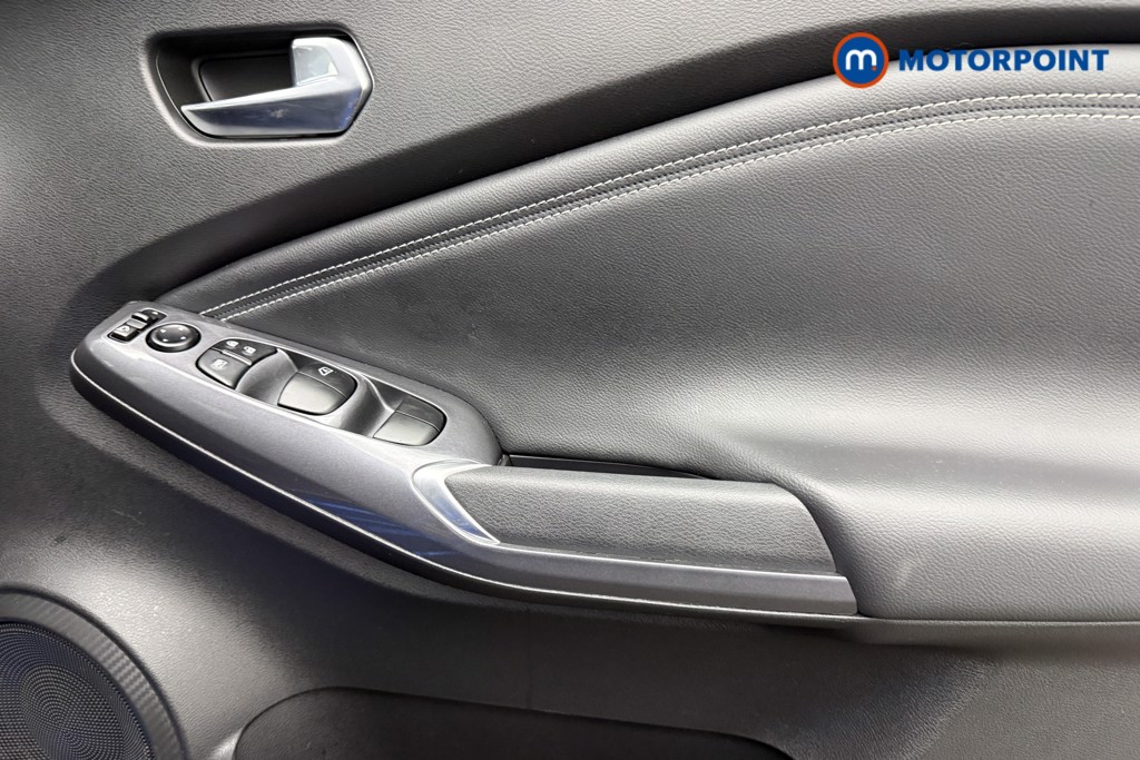 Nissan Juke N-Connecta Automatic Petrol-Electric Hybrid SUV - Stock Number (1608855) - 18th supplementary image