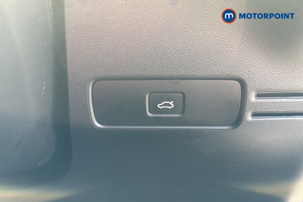 Volvo Xc40 Ultimate Automatic Petrol SUV - Stock Number (1626377) - 11th supplementary image