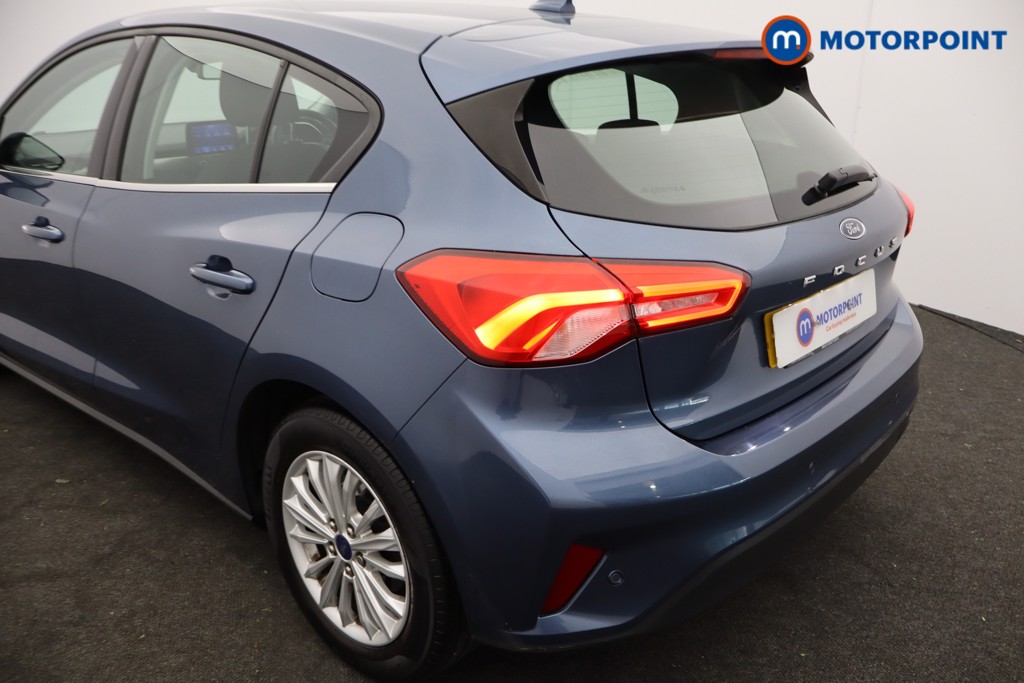 Ford Focus Titanium Automatic Petrol Hatchback - Stock Number (1626867) - 22nd supplementary image