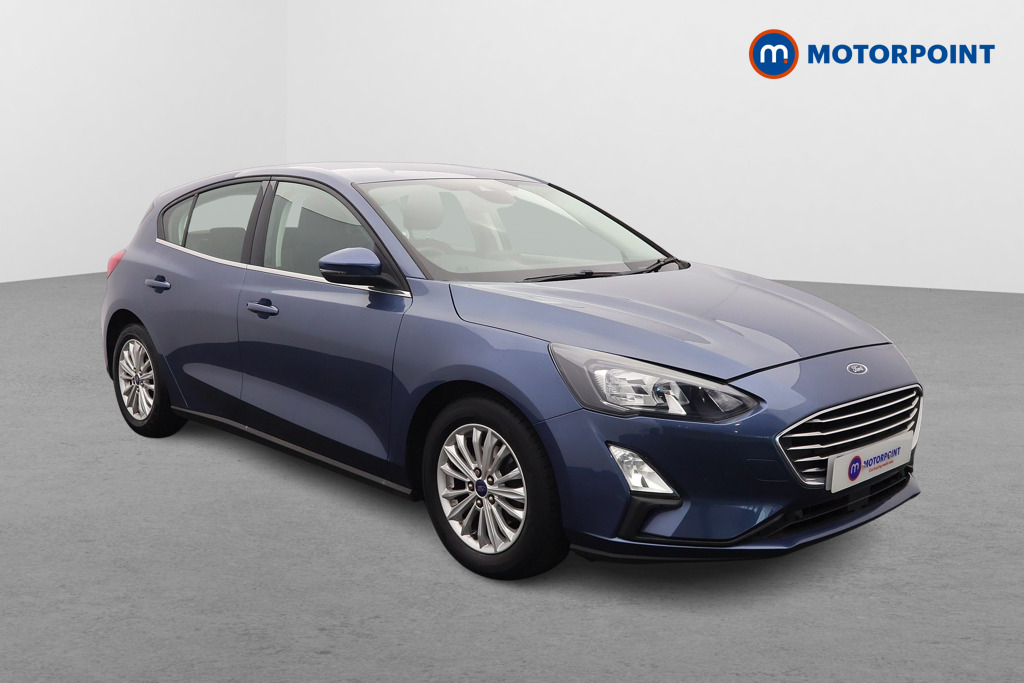 Ford Focus Titanium Automatic Petrol Hatchback - Stock Number (1626867) - Drivers side front corner