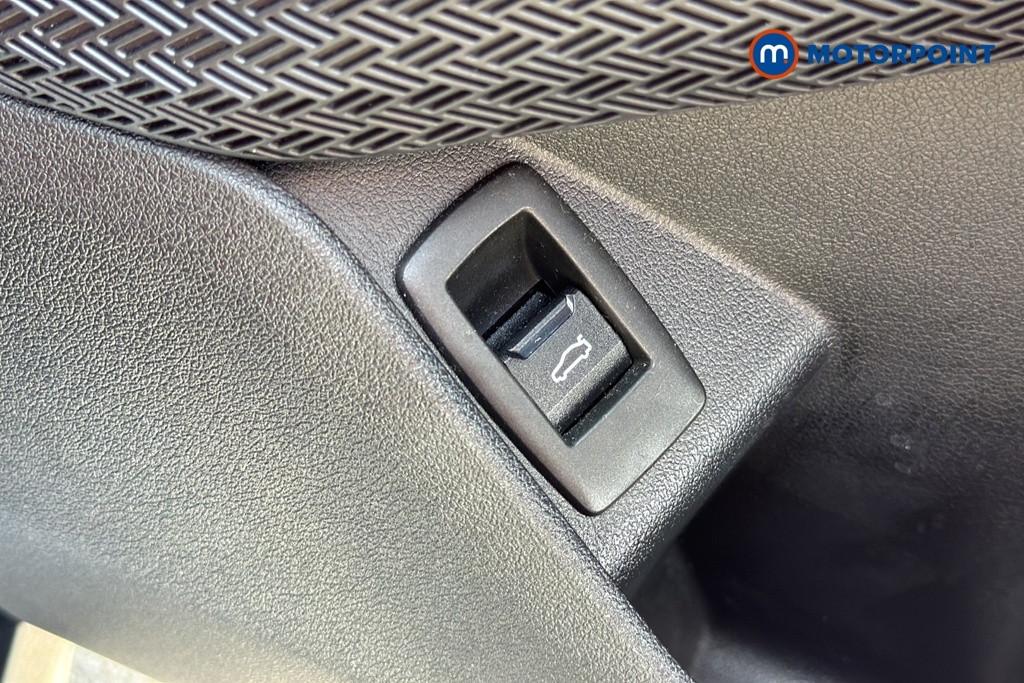 BMW X1 Xline Automatic Diesel SUV - Stock Number (1627615) - 994th supplementary image