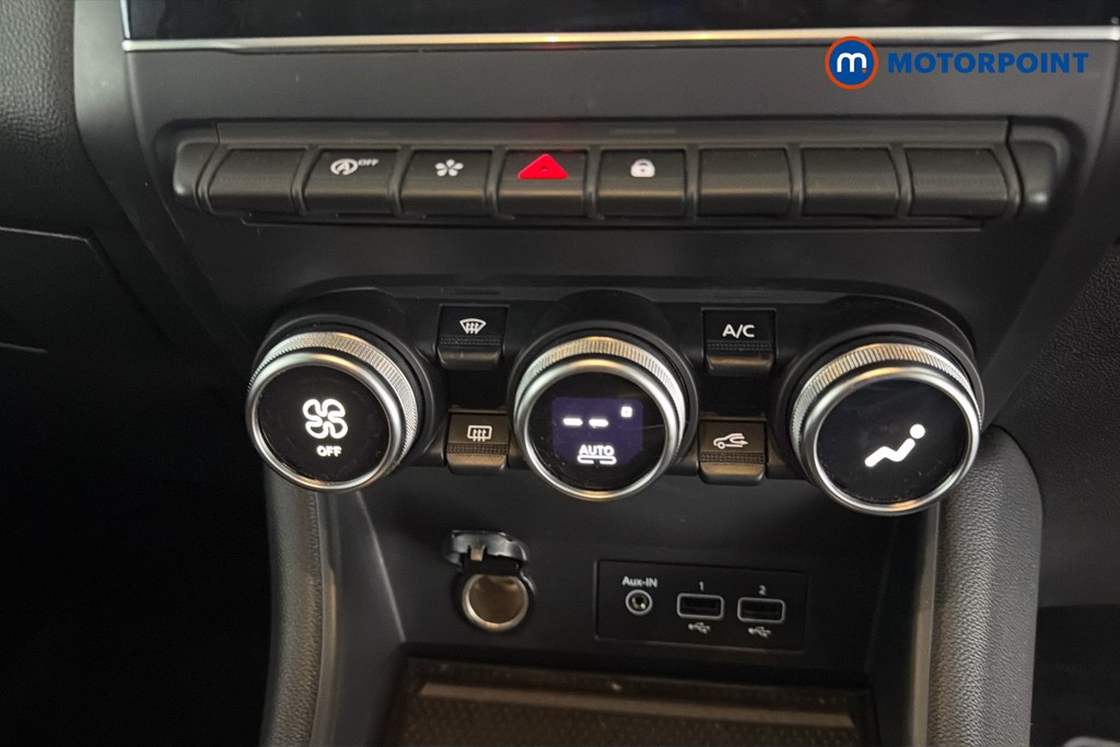Renault Captur S Edition Automatic Petrol SUV - Stock Number (1631856) - 12th supplementary image