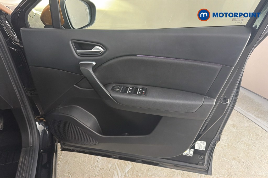 Renault Captur S Edition Automatic Petrol SUV - Stock Number (1631856) - 19th supplementary image