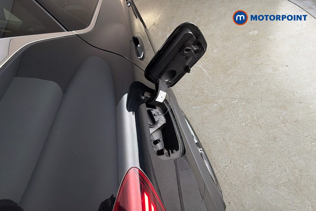 Renault Captur S Edition Automatic Petrol SUV - Stock Number (1631856) - 41st supplementary image