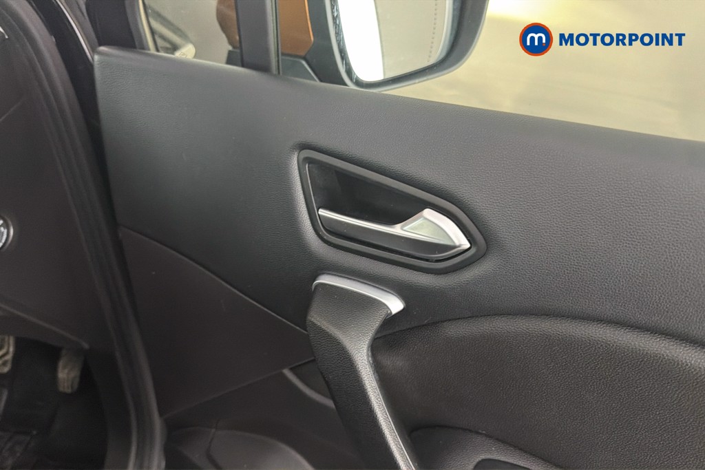 Renault Captur S Edition Automatic Petrol SUV - Stock Number (1631856) - 42nd supplementary image