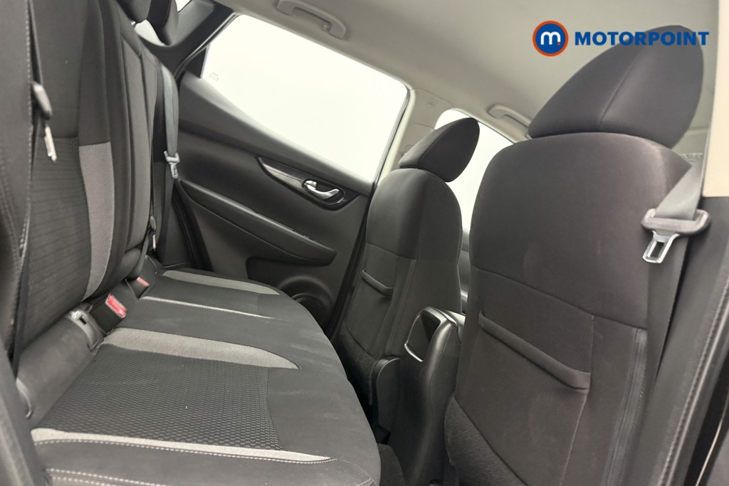 Nissan Qashqai Acenta Premium Manual Petrol SUV - Stock Number (1633381) - 9th supplementary image