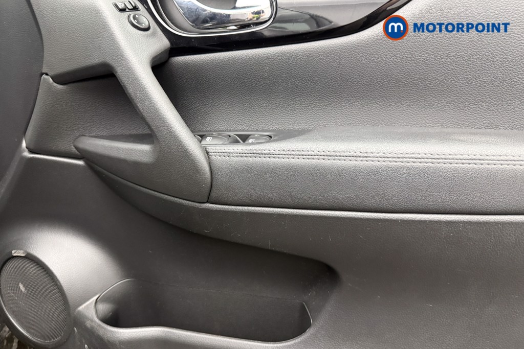 Nissan Qashqai Acenta Premium Manual Petrol SUV - Stock Number (1633381) - 18th supplementary image