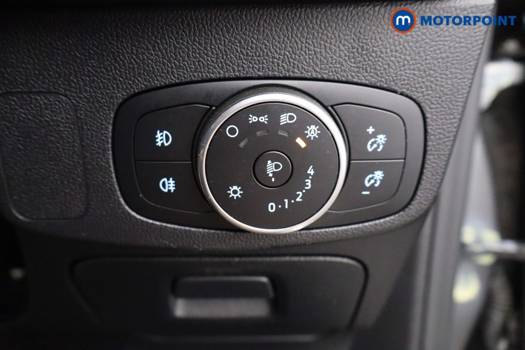 Ford Focus St-Line X Edition Manual Petrol Hatchback - Stock Number (1633698) - 15th supplementary image