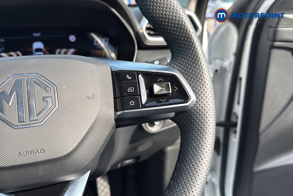 Mg Motor Uk ZS Trophy Automatic Petrol-Electric Hybrid SUV - Stock Number (1634033) - 3rd supplementary image