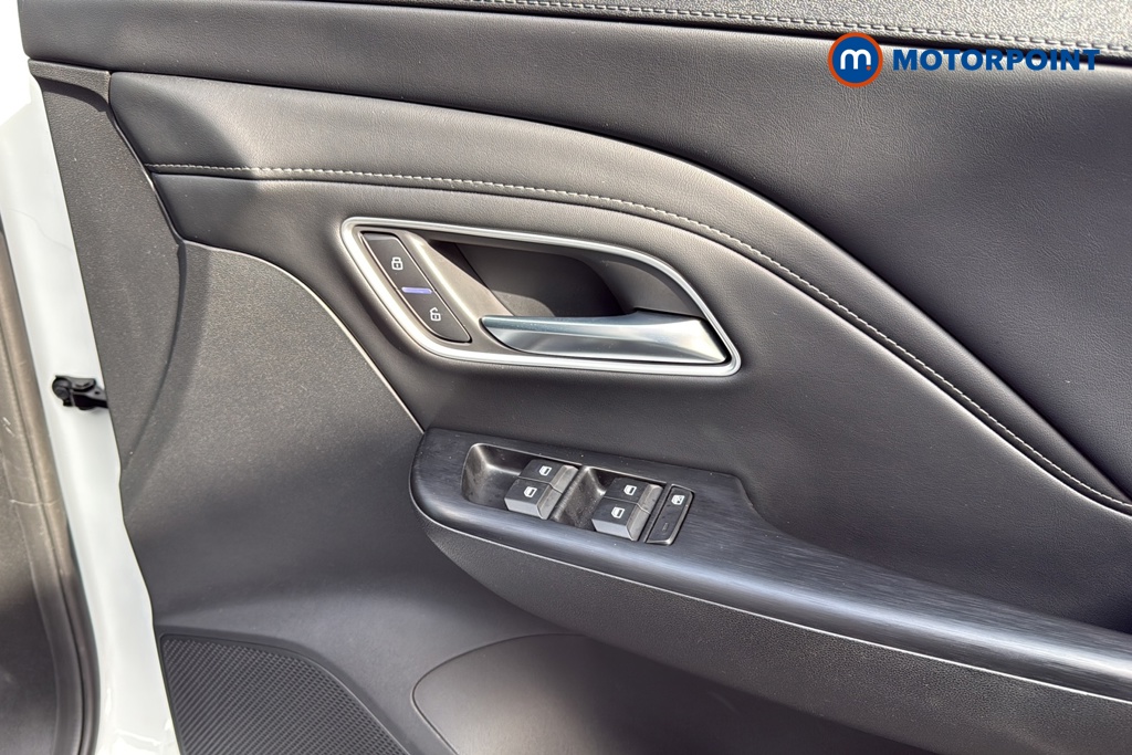 Mg Motor Uk ZS Trophy Automatic Petrol-Electric Hybrid SUV - Stock Number (1634033) - 19th supplementary image