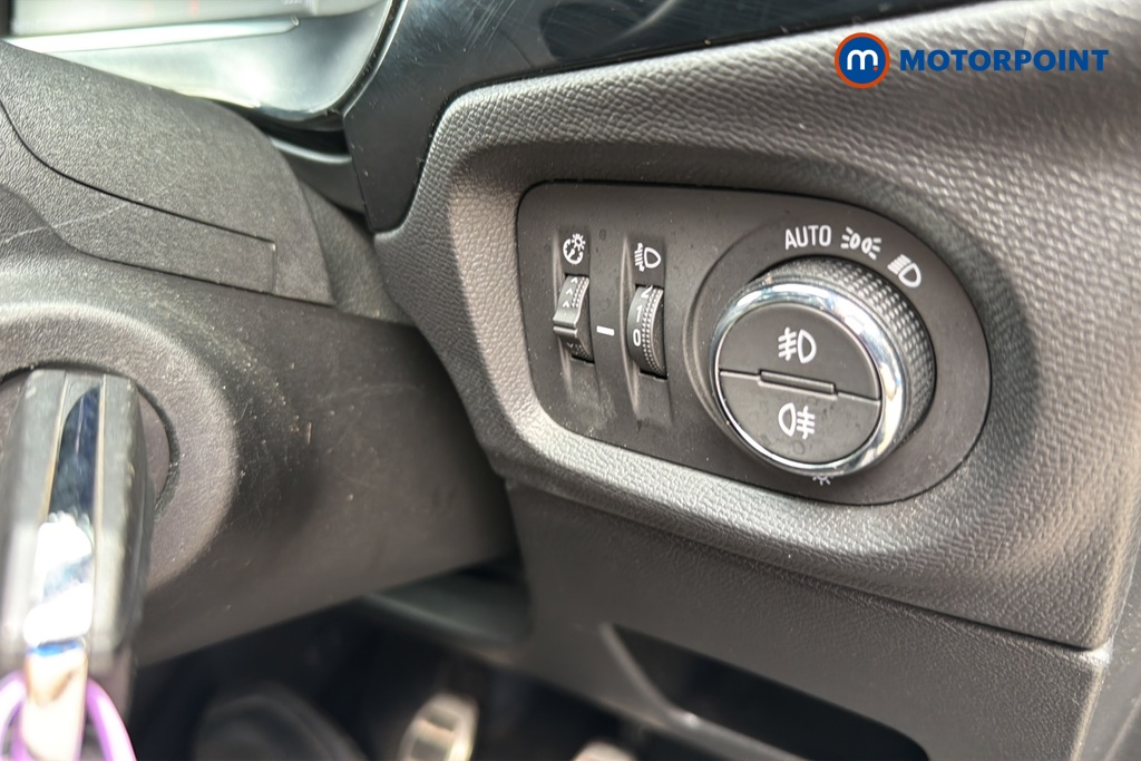 Vauxhall Corsa GS Manual Petrol Hatchback - Stock Number (1634663) - 11th supplementary image