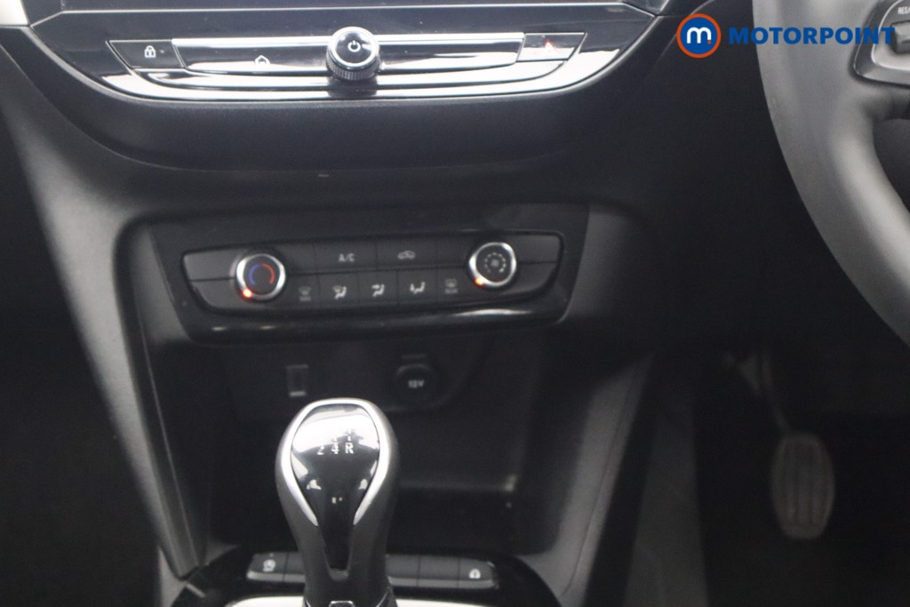 Vauxhall Corsa Design Manual Petrol Hatchback - Stock Number (1635755) - 4th supplementary image