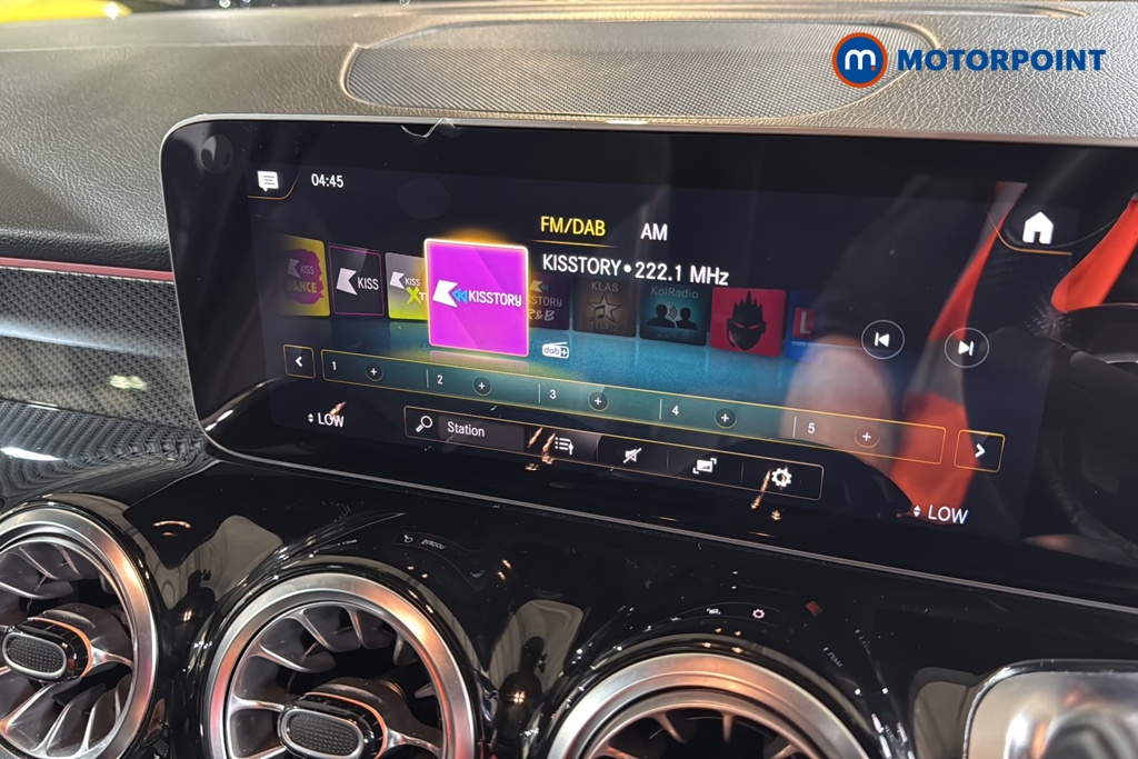 Mercedes-Benz GLB Amg Line Automatic Diesel SUV - Stock Number (1636162) - 8th supplementary image