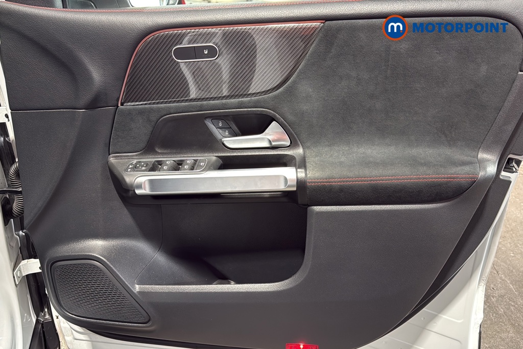 Mercedes-Benz GLB Amg Line Automatic Diesel SUV - Stock Number (1636162) - 18th supplementary image