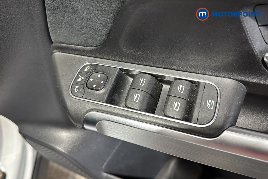 Mercedes-Benz GLB Amg Line Automatic Diesel SUV - Stock Number (1636162) - 19th supplementary image