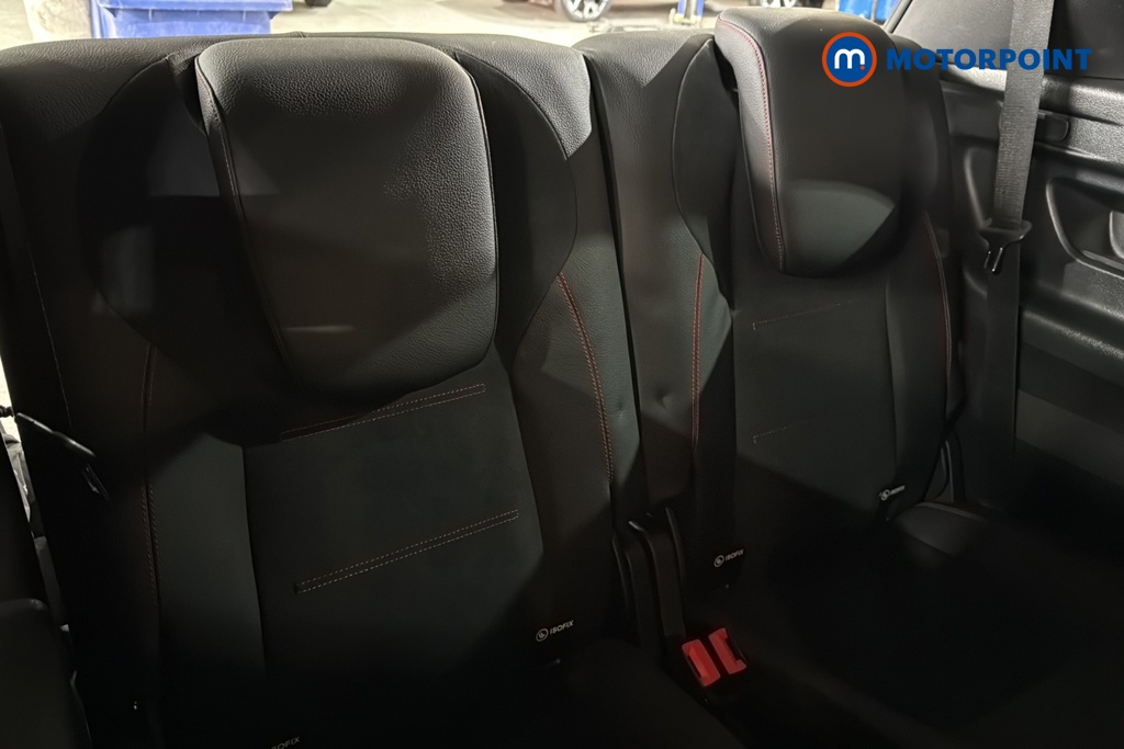 Mercedes-Benz GLB Amg Line Automatic Diesel SUV - Stock Number (1636162) - 29th supplementary image