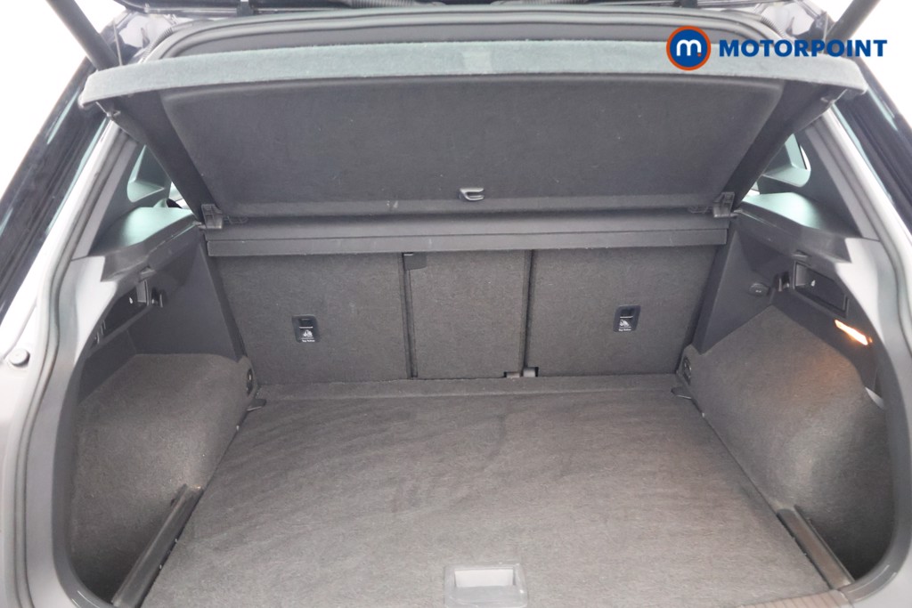 Volkswagen Tiguan R-Line Tech Automatic Diesel SUV - Stock Number (1636892) - 21st supplementary image