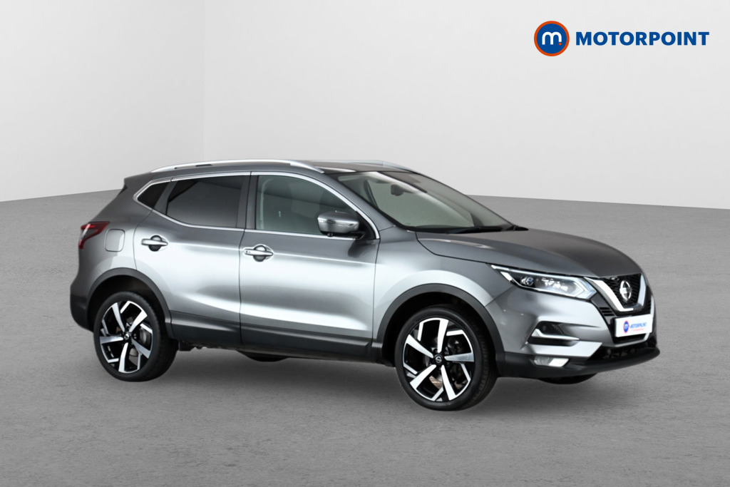 Nissan Qashqai N-Motion Manual Petrol SUV - Stock Number (1638625) - Drivers side front corner