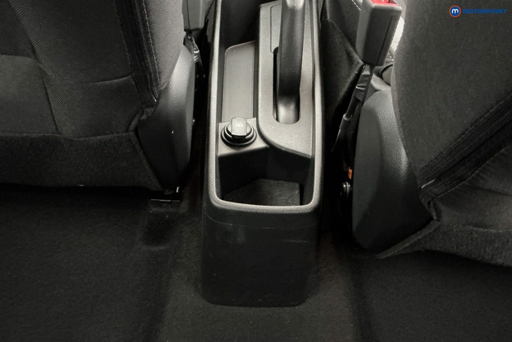 Hyundai I10 Advance Automatic Petrol Hatchback - Stock Number (1638718) - 6th supplementary image