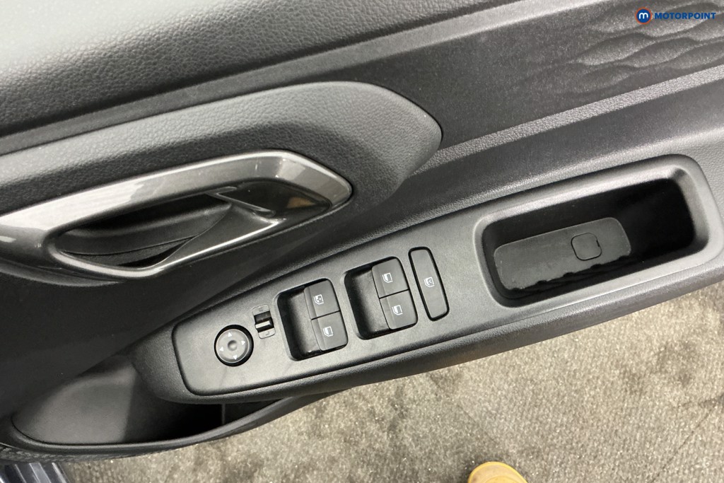 Hyundai I10 Advance Automatic Petrol Hatchback - Stock Number (1638718) - 20th supplementary image