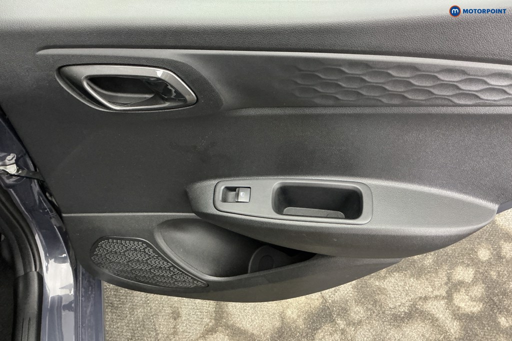 Hyundai I10 Advance Automatic Petrol Hatchback - Stock Number (1638718) - 21st supplementary image