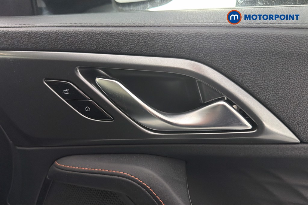 Mg Motor Uk HS Trophy Automatic Petrol-Electric Hybrid SUV - Stock Number (1640066) - 42nd supplementary image