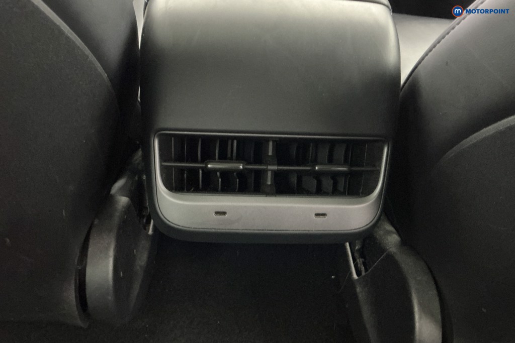 Tesla Model 3 Long Range Automatic Electric Saloon - Stock Number (1640251) - 9th supplementary image