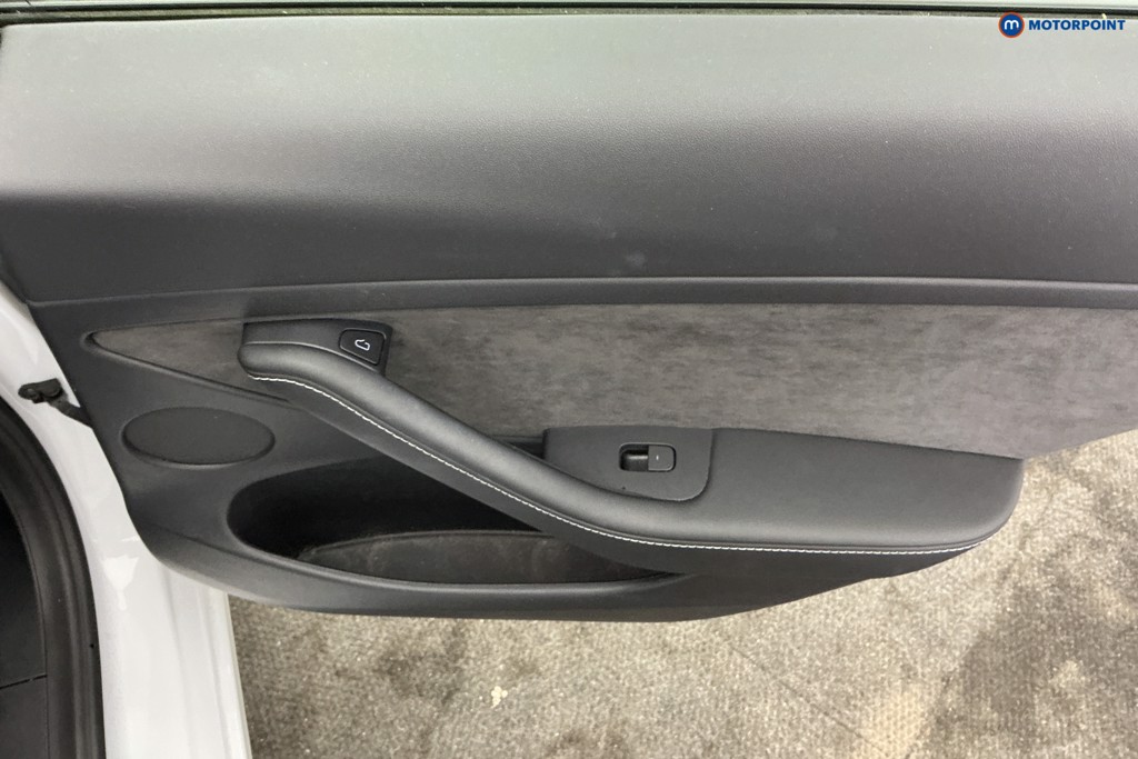 Tesla Model 3 Long Range Automatic Electric Saloon - Stock Number (1640251) - 20th supplementary image