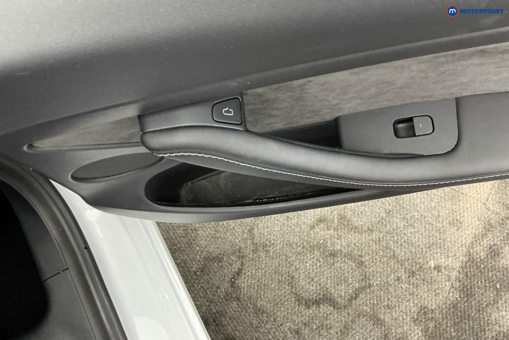 Tesla Model 3 Long Range Automatic Electric Saloon - Stock Number (1640251) - 21st supplementary image
