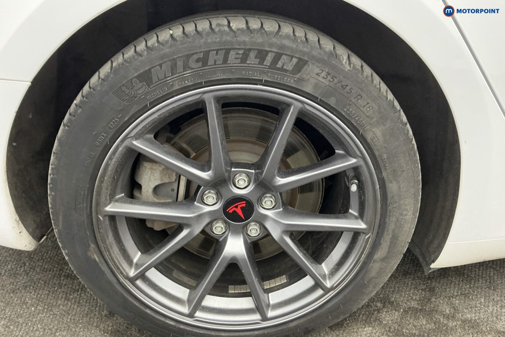 Tesla Model 3 Long Range Automatic Electric Saloon - Stock Number (1640251) - 29th supplementary image