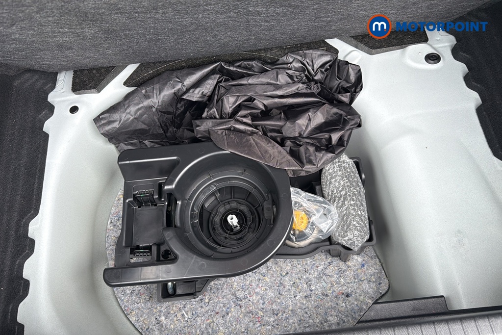 Vauxhall Corsa SRI Manual Petrol Hatchback - Stock Number (1640459) - 33rd supplementary image