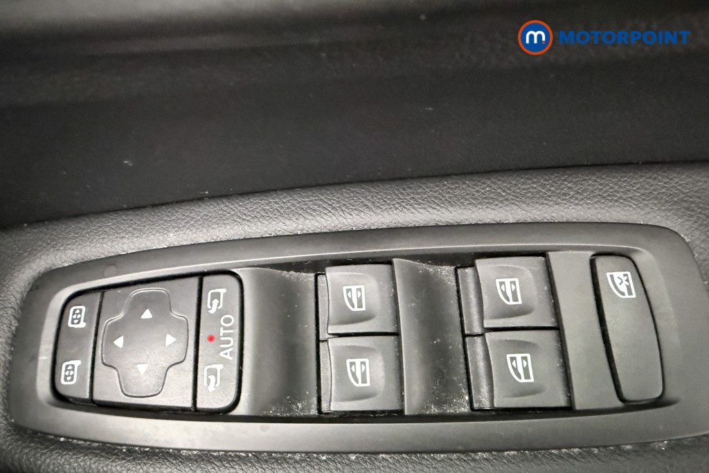 Renault Kadjar S Edition Manual Petrol SUV - Stock Number (1640952) - 19th supplementary image