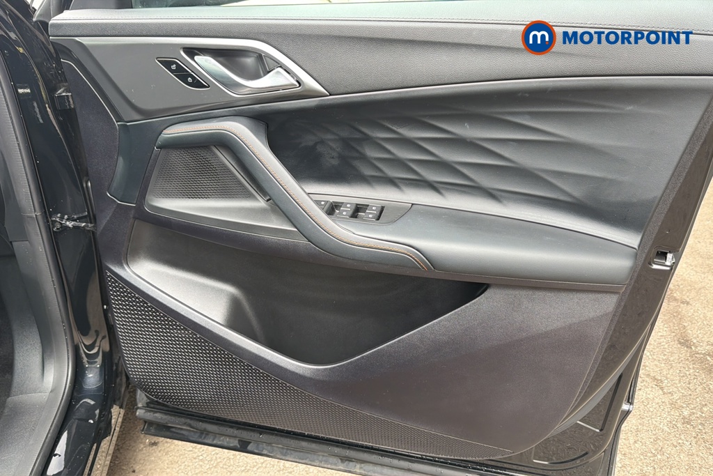 Mg Motor Uk HS Trophy Automatic Petrol-Electric Hybrid SUV - Stock Number (1641190) - 18th supplementary image