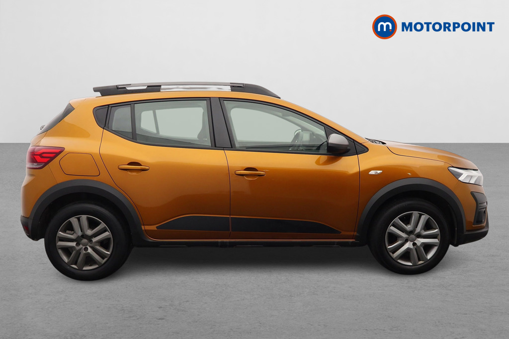 Dacia Sandero Stepway Expression Manual Petrol Hatchback - Stock Number (1641201) - Drivers side