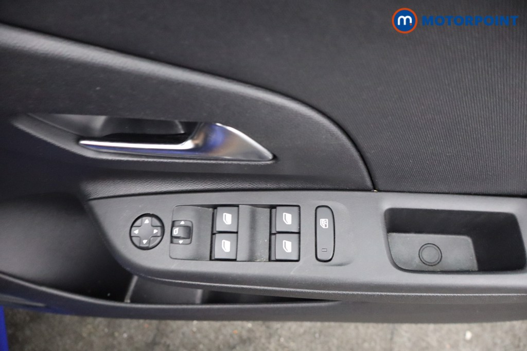Vauxhall Corsa Design Manual Petrol Hatchback - Stock Number (1641301) - 12th supplementary image
