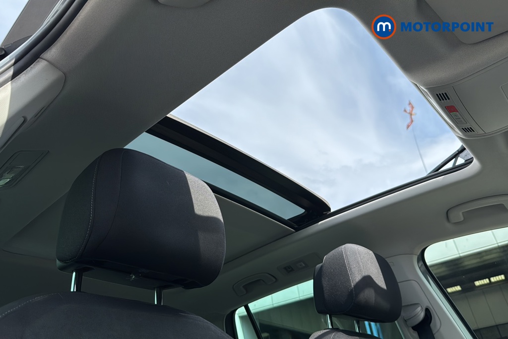 Volkswagen Tiguan Elegance Automatic Petrol SUV - Stock Number (1641322) - 20th supplementary image