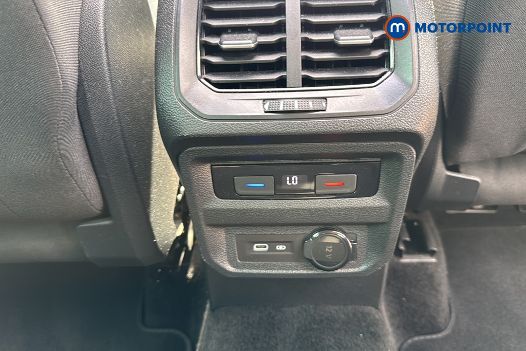 Volkswagen Tiguan Elegance Automatic Petrol SUV - Stock Number (1641322) - 28th supplementary image