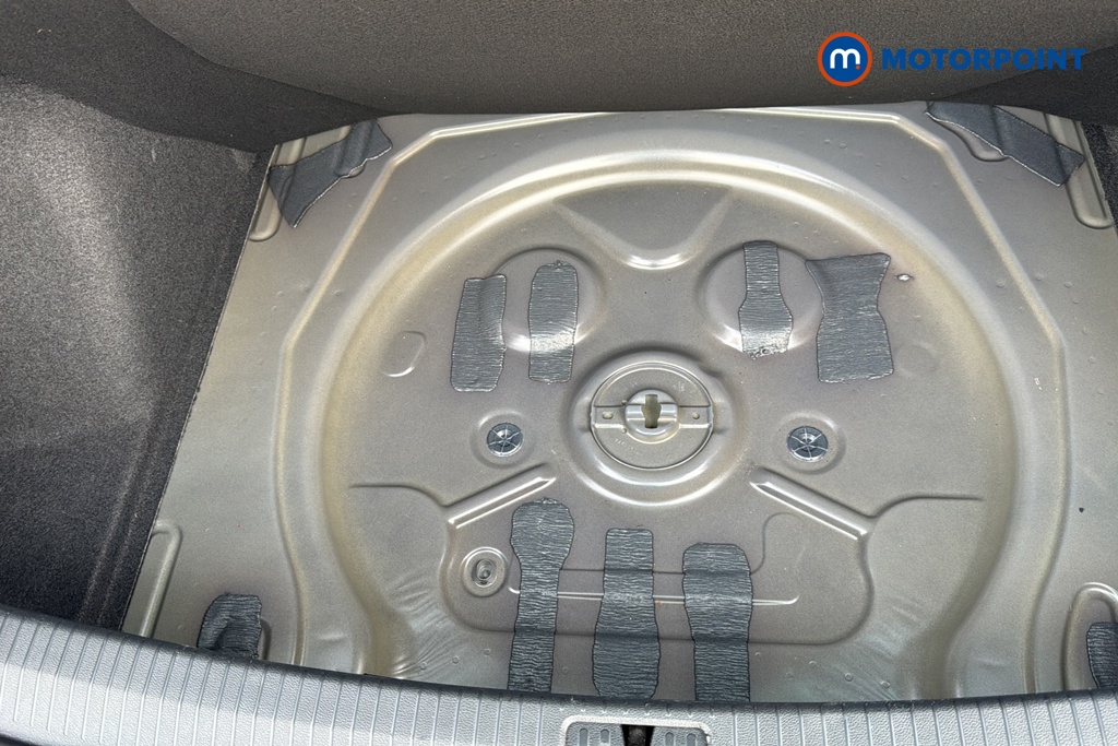 Volkswagen Tiguan Elegance Automatic Petrol SUV - Stock Number (1641322) - 33rd supplementary image