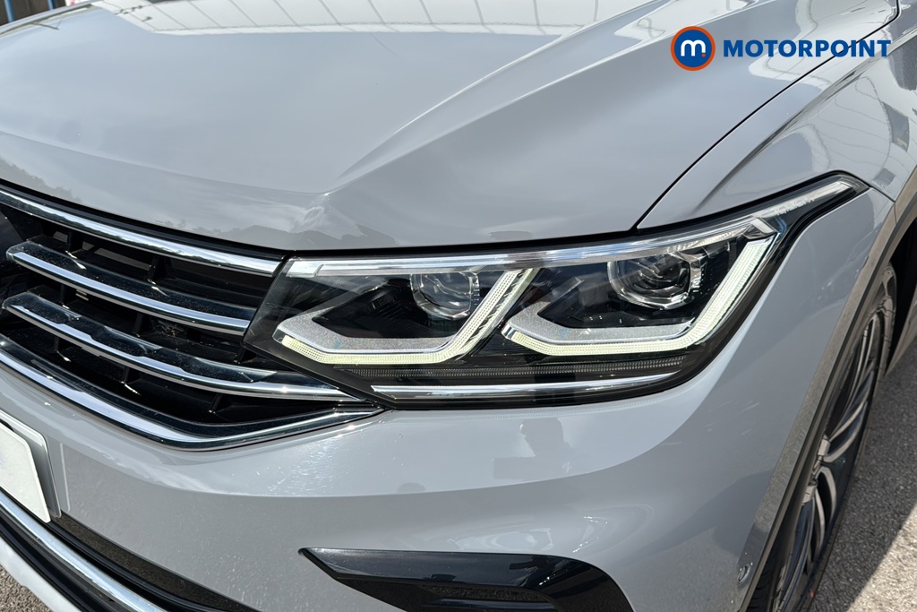 Volkswagen Tiguan Elegance Automatic Petrol SUV - Stock Number (1641322) - 42nd supplementary image