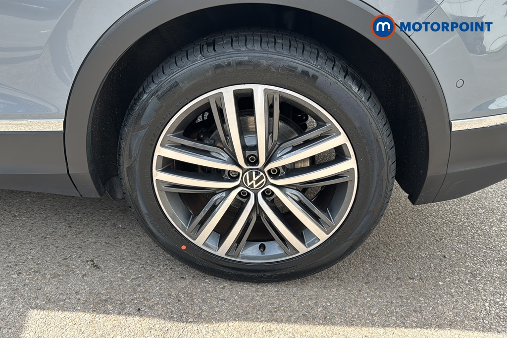 Volkswagen Tiguan Elegance Automatic Petrol SUV - Stock Number (1641322) - 45th supplementary image