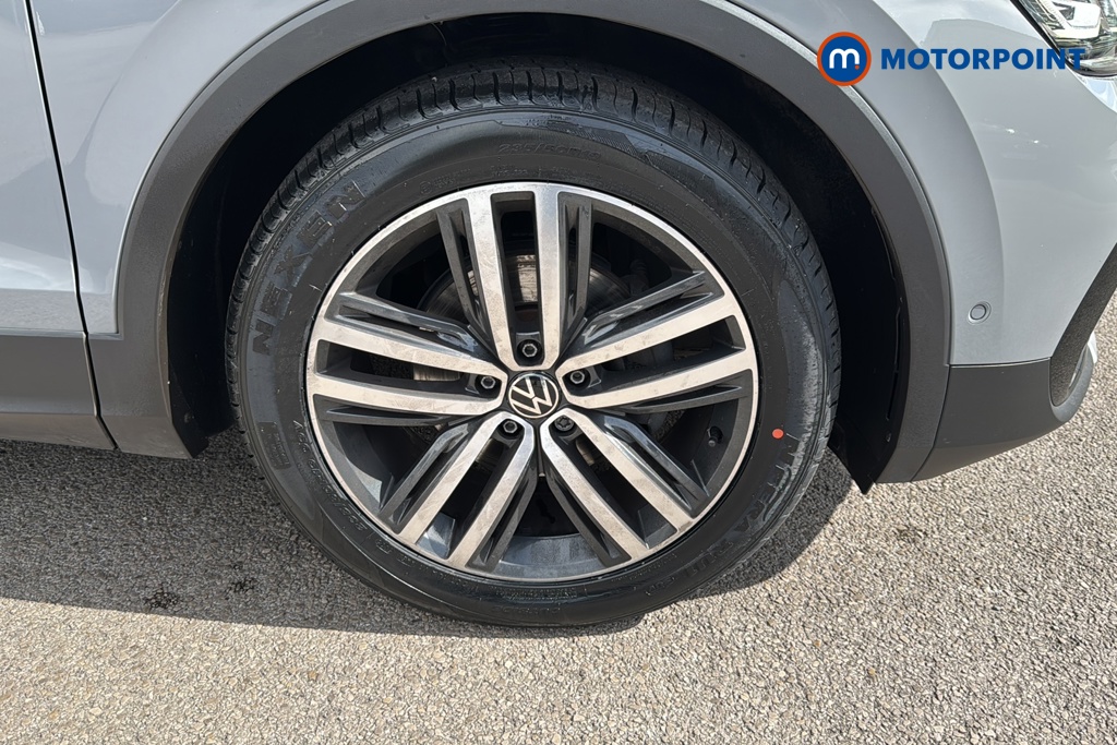 Volkswagen Tiguan Elegance Automatic Petrol SUV - Stock Number (1641322) - 47th supplementary image